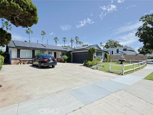 1621 W Palais  , Anaheim, CA