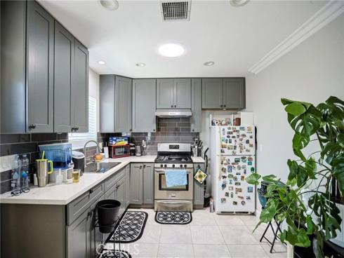 1621 W Palais  , Anaheim, CA