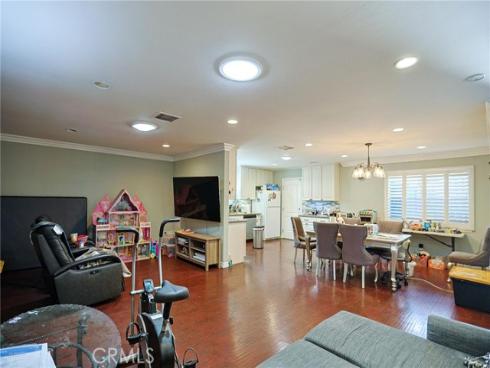 1621 W Palais  , Anaheim, CA