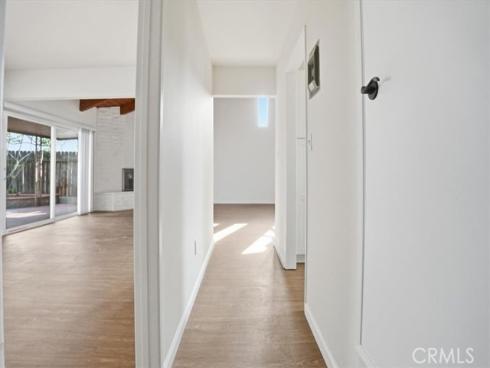 2011 W Katella  , Anaheim, CA