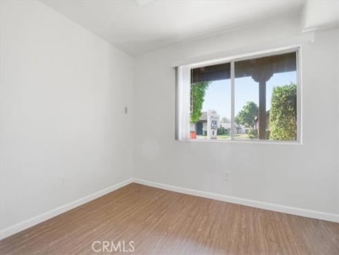 2011 W Katella  , Anaheim, CA