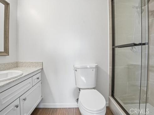 2011 W Katella  , Anaheim, CA