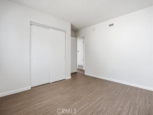 2011 W Katella  , Anaheim, CA