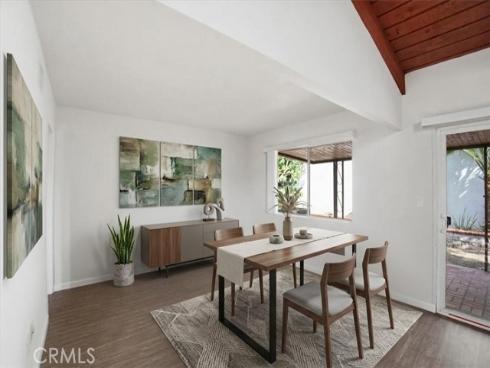 2011 W Katella  , Anaheim, CA