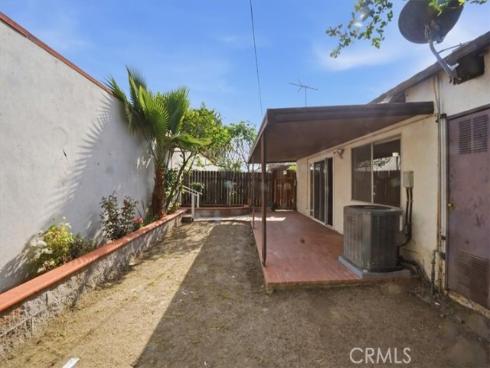 2011 W Katella  , Anaheim, CA