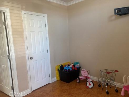 2030 W Dogwood  , Anaheim, CA