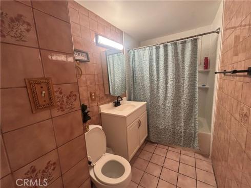 2030 W Dogwood  , Anaheim, CA