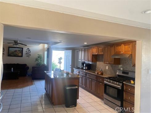 2030 W Dogwood  , Anaheim, CA