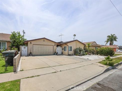 1762 W Minerva  , Anaheim, CA