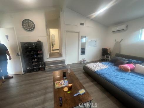1762 W Minerva , Anaheim, CA