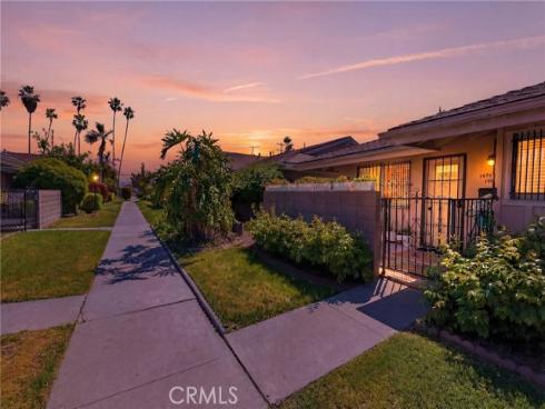 10767  Magnolia  101 , Anaheim, CA