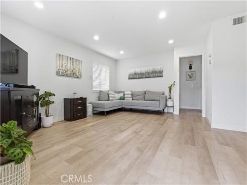 10767  Magnolia  101 , Anaheim, CA