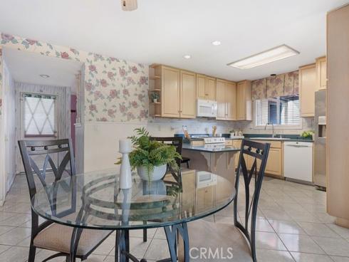 2726 E Diana   Avenue, Anaheim, CA