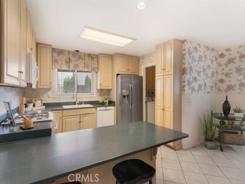 2726 E Diana   Avenue, Anaheim, CA