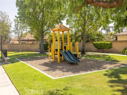 915 S Sarah  , Anaheim, CA