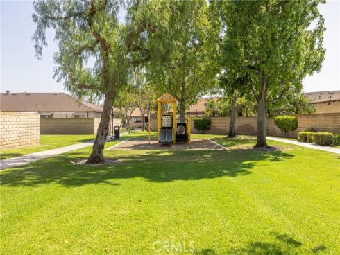 915 S Sarah  , Anaheim, CA