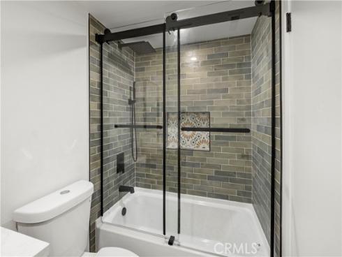 1381  S. Walnut St  2505 , Anaheim, CA