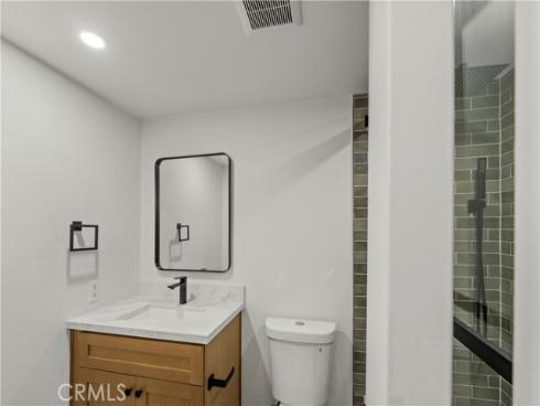 1381  S. Walnut St  2505 , Anaheim, CA