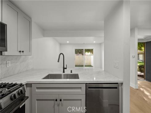 1381  S. Walnut St  2505 , Anaheim, CA