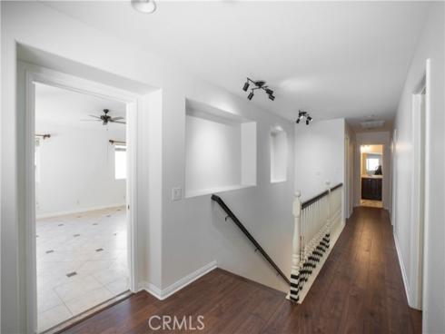 612 S Halliday St  , Anaheim, CA