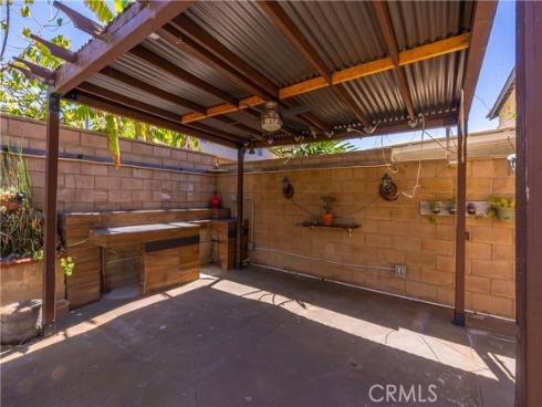 612 S Halliday St  , Anaheim, CA