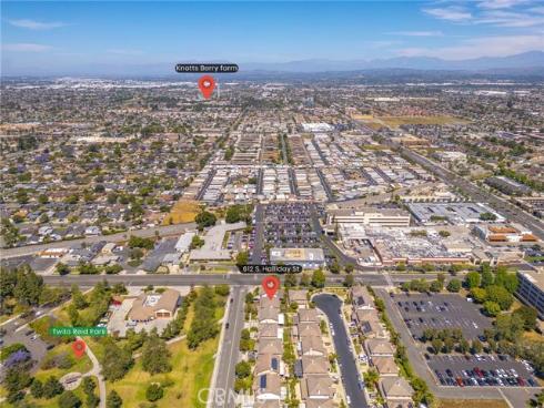 612 S Halliday St  , Anaheim, CA