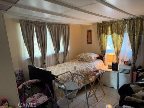 1439 W Kiama  , Anaheim, CA