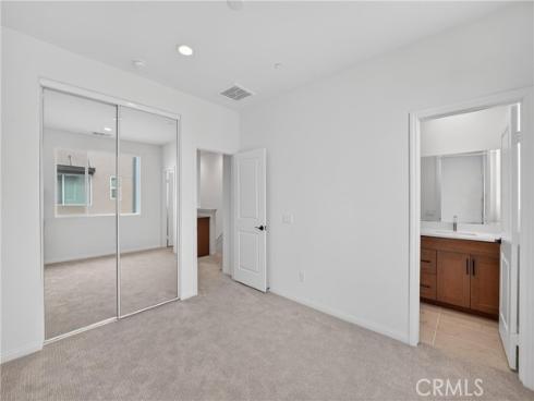 1097  N Harbor Blvd  , Anaheim, CA