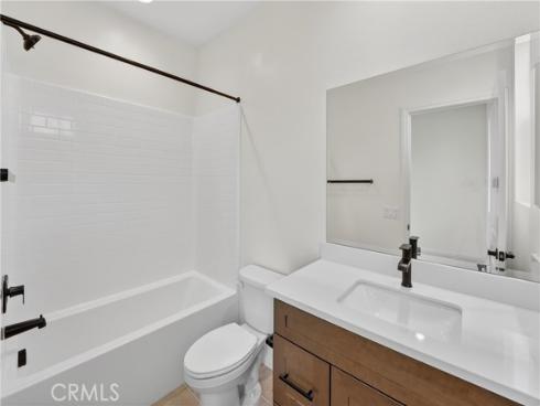 1097  N Harbor Blvd  , Anaheim, CA