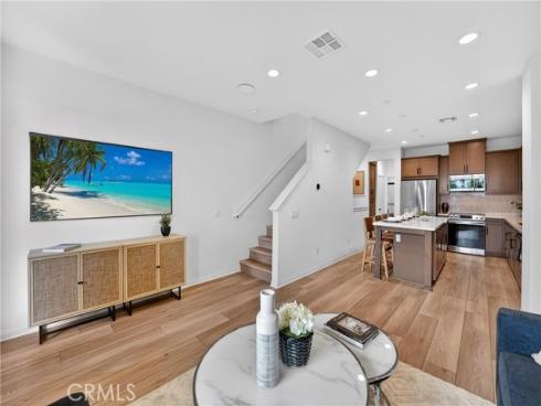 1097  N Harbor Blvd  , Anaheim, CA