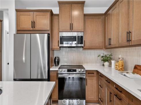 1097  N Harbor Blvd  , Anaheim, CA