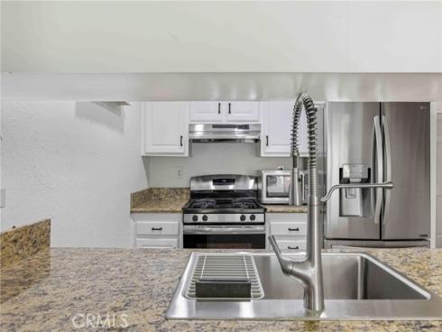 1124 S Clifpark  C37P , Anaheim, CA