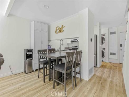 1124 S Clifpark  C37P , Anaheim, CA