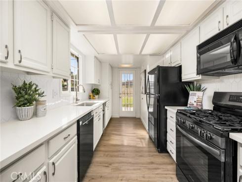 1905 W Random  , Anaheim, CA