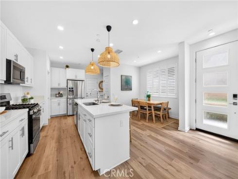 586 S Motif   Street, Anaheim, CA