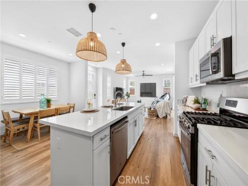 586 S Motif   Street, Anaheim, CA