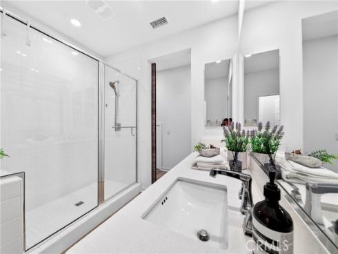 586 S Motif   Street, Anaheim, CA