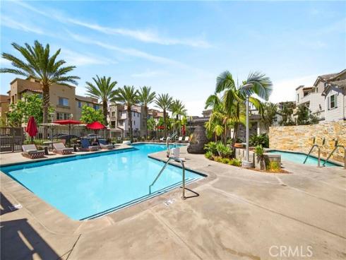586 S Motif   Street, Anaheim, CA