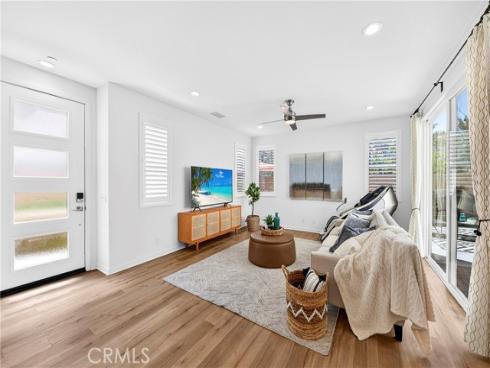 586 S Motif   Street, Anaheim, CA