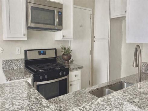 407 N Park Vista  D , Anaheim, CA