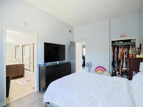 1872 W Falmouth  , Anaheim, CA