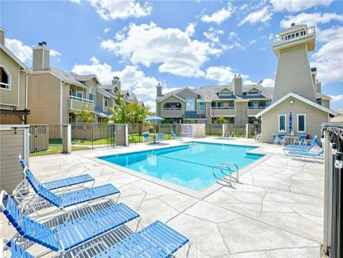 1872 W Falmouth  , Anaheim, CA