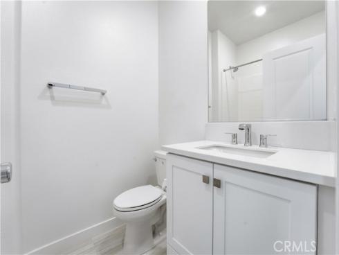 1637  W.lincoln Ave Unit 103  , Anaheim, CA