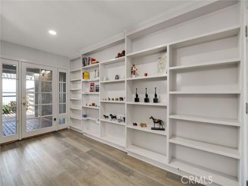 6117 E Garnet  , Anaheim, CA