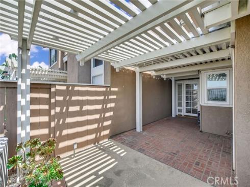 6117 E Garnet  , Anaheim, CA