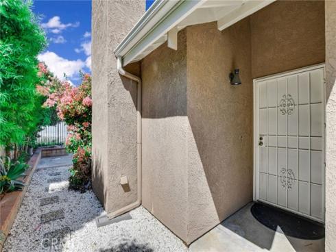 6117 E Garnet  , Anaheim, CA