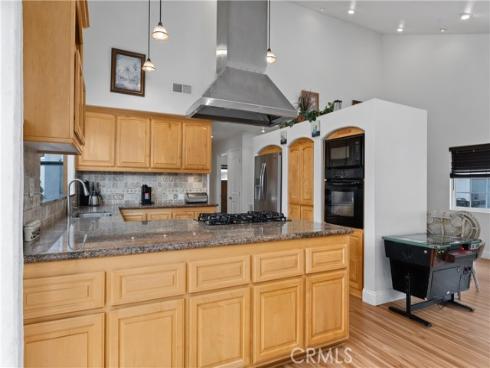 2165 W Romneya   Drive, Anaheim, CA