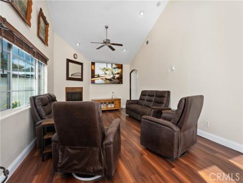 2165 W Romneya   Drive, Anaheim, CA