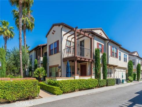585 S Kroeger  , Anaheim, CA