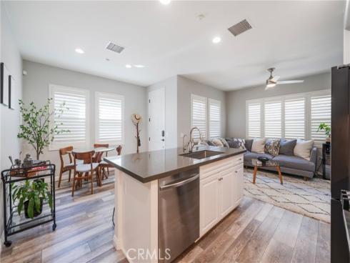 585 S Kroeger  , Anaheim, CA